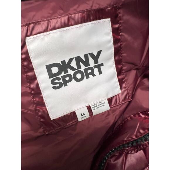 DKNY Women's Hooded Puffer Vest w/ Contrast Scuba & Faux Fur Collar NWT SIZE XL - Picture 5 of 9